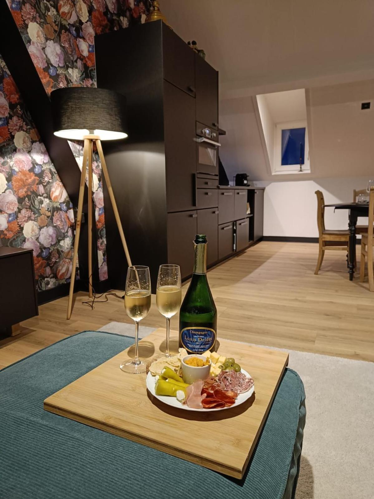 O Colombages Apartment Les Biolles Bilik gambar